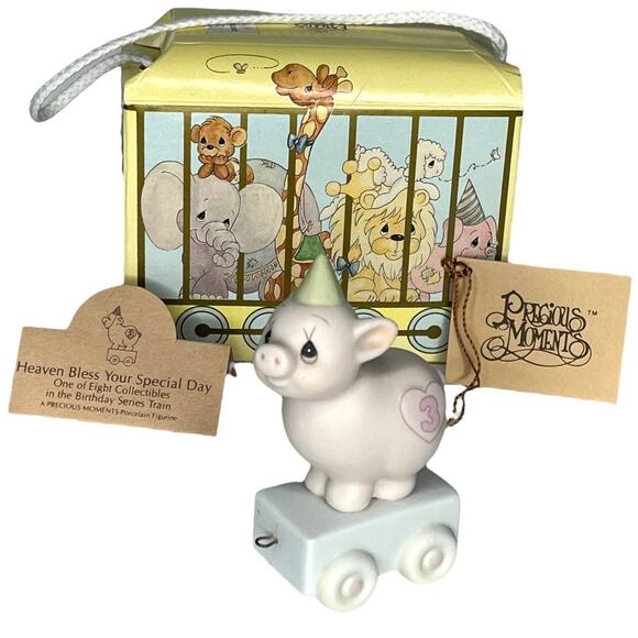 Precious Moments BIRTHDAY TRAIN 3 Yrs Old Porcelain PIG Figurine Enesco Box Tags - Picture 1 of 6